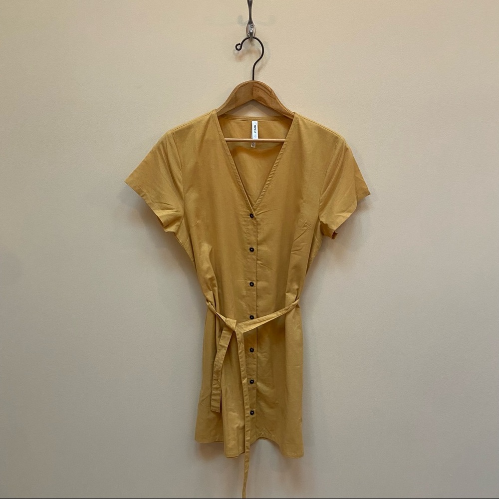 RVCA Summer Dress with Buttons and Tie